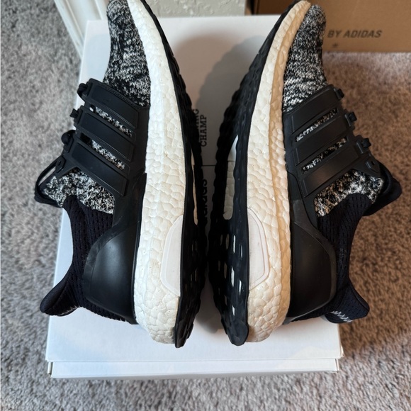 Adidas Ultra boost 1.0 Oreo reigning champ consortium sz 8 - Picture 6 of 8